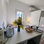 Apartman Galteri Housing *