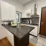 Galteri Housing Apartman *
