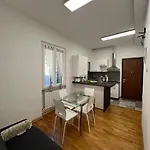 Galteri Housing Apartman
