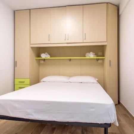 Galteri Housing * פרוג'ה