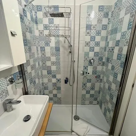 Galteri Housing פרוג'ה